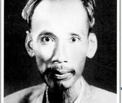 Đọc bài thơ “Nguyên tiêu” của Hồ Chí Minh – Trần Văn Giang
